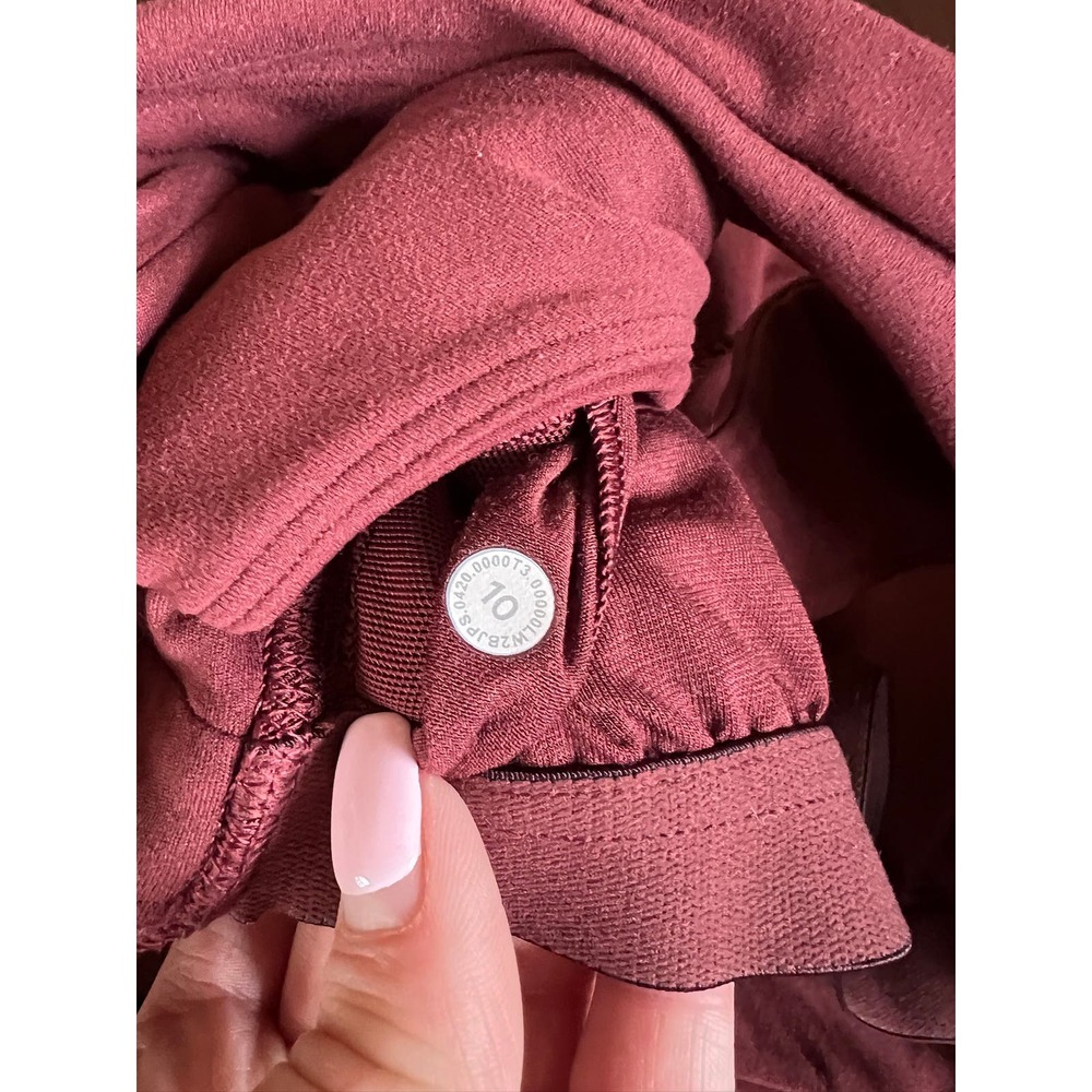 Lululemon Always Aligned Bra - Picture 7 of 7